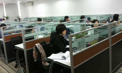 專業(yè)設(shè)計(jì)研發(fā)實(shí)力，國(guó)際化品質(zhì)